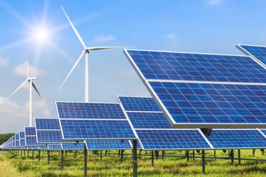 Canada’s farms integrate renewable energy production and technologies toward a future of sustainable and efficient agriculture