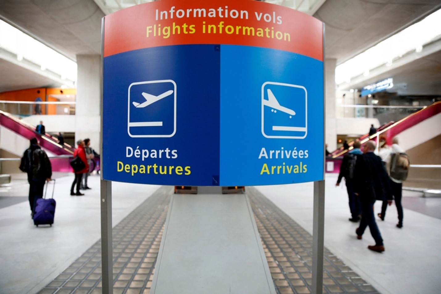 Explorer l'utilisation des données sur les entrées et les sorties de l'Agence des services frontaliers du Canada pour les estimations démographiques 