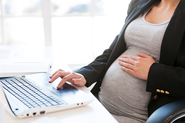 Income and employment characteristics associated with women’s first birth, 2017 to 2023 