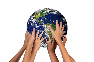 Hands support planete earth