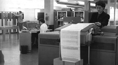 Le IBM 705, le premier ordinateur utilisé par StatCan à l'interne